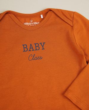 Onesies - Grenouill&egrave;re avec nom de famille Studio Unique