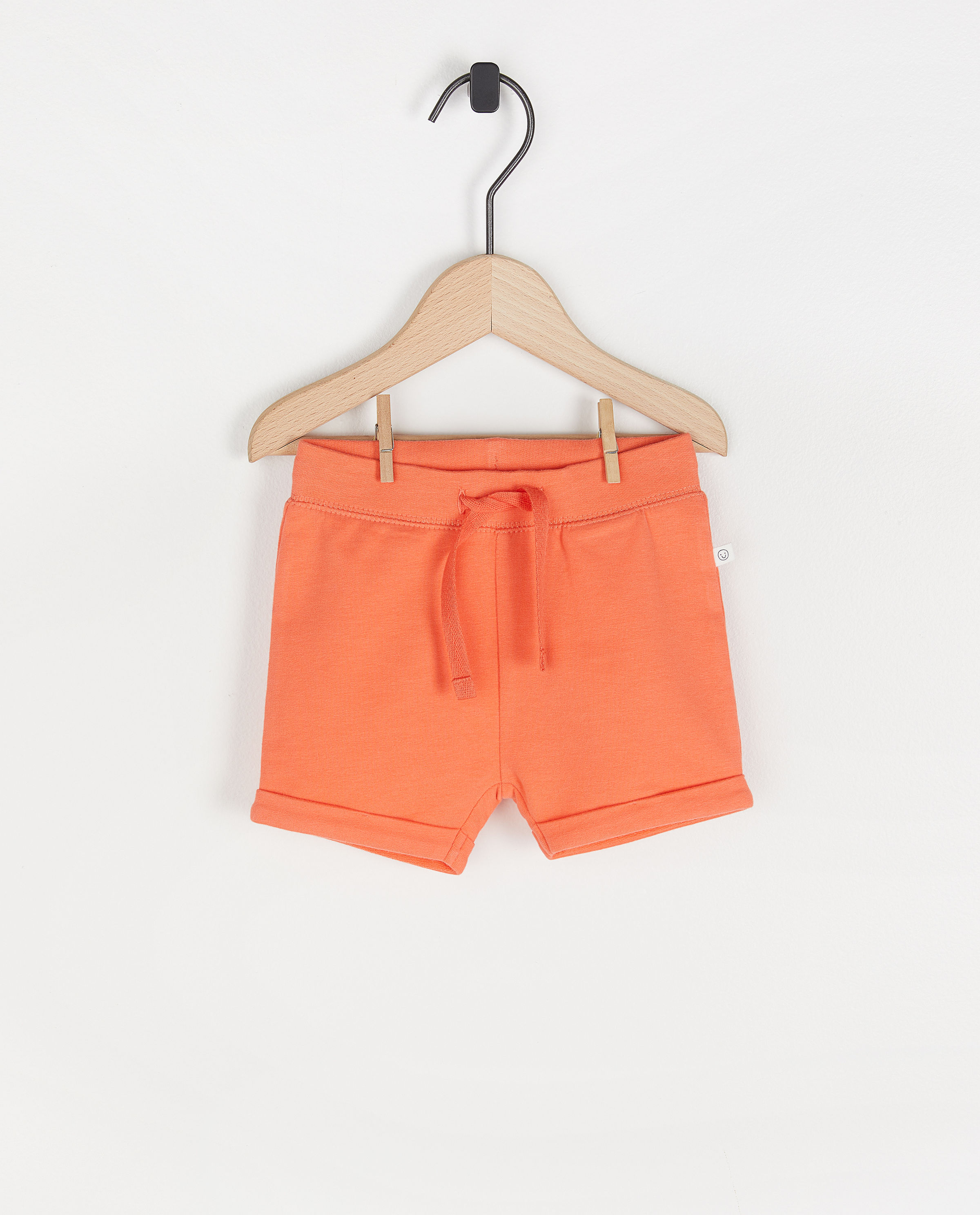 Short en coton bio - avec des jambes repli&eacute;es - Cuddles and Smiles