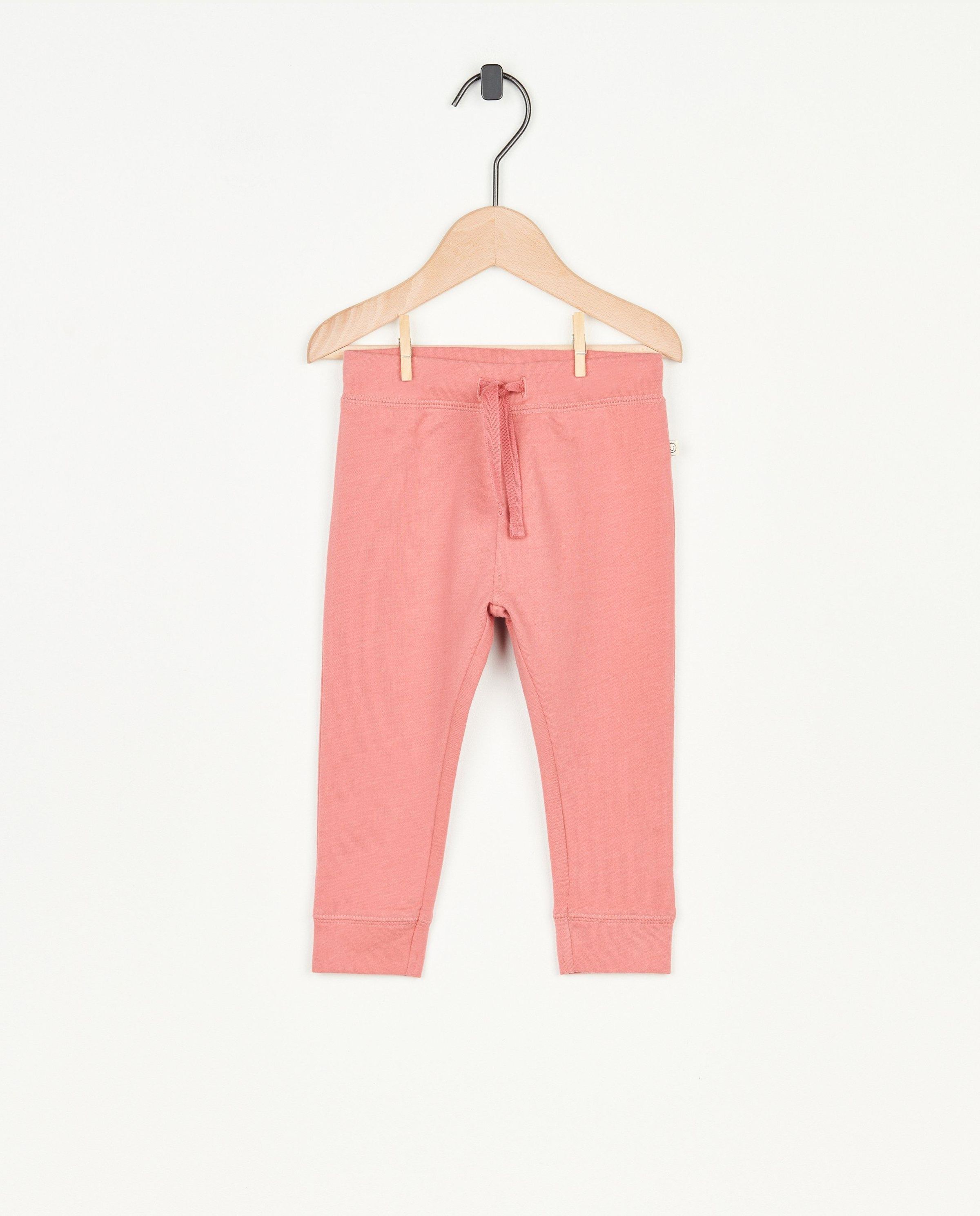 Bruine jogger van biokatoen - Cuddles and Smiles