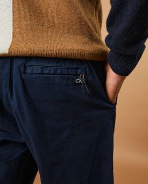 Pantalons - Pantalon bleu fonc&eacute;