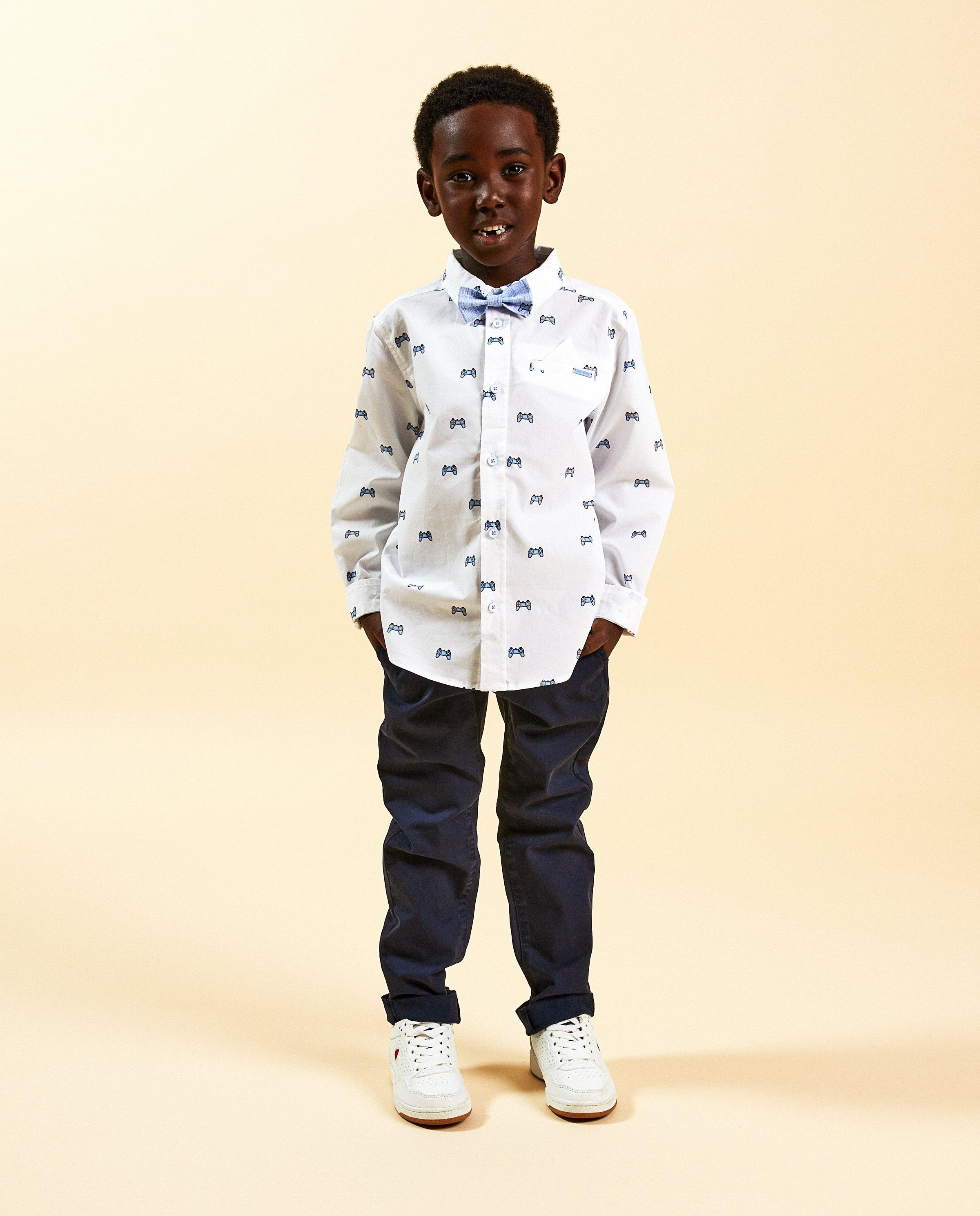 Chemise avec un n&oelig;ud, Communion - Fish & Chips