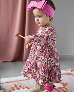 Robe &agrave; imprim&eacute; fleuri - Cuddles and Smiles