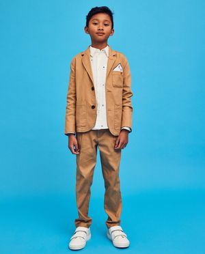 Bruine broek, Communie - CKS