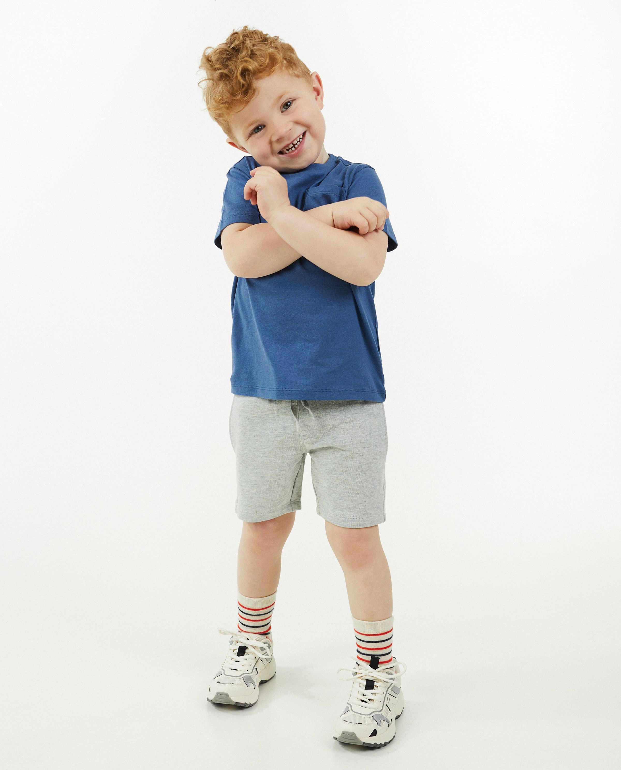 Grijze short van sweatstof - Besties