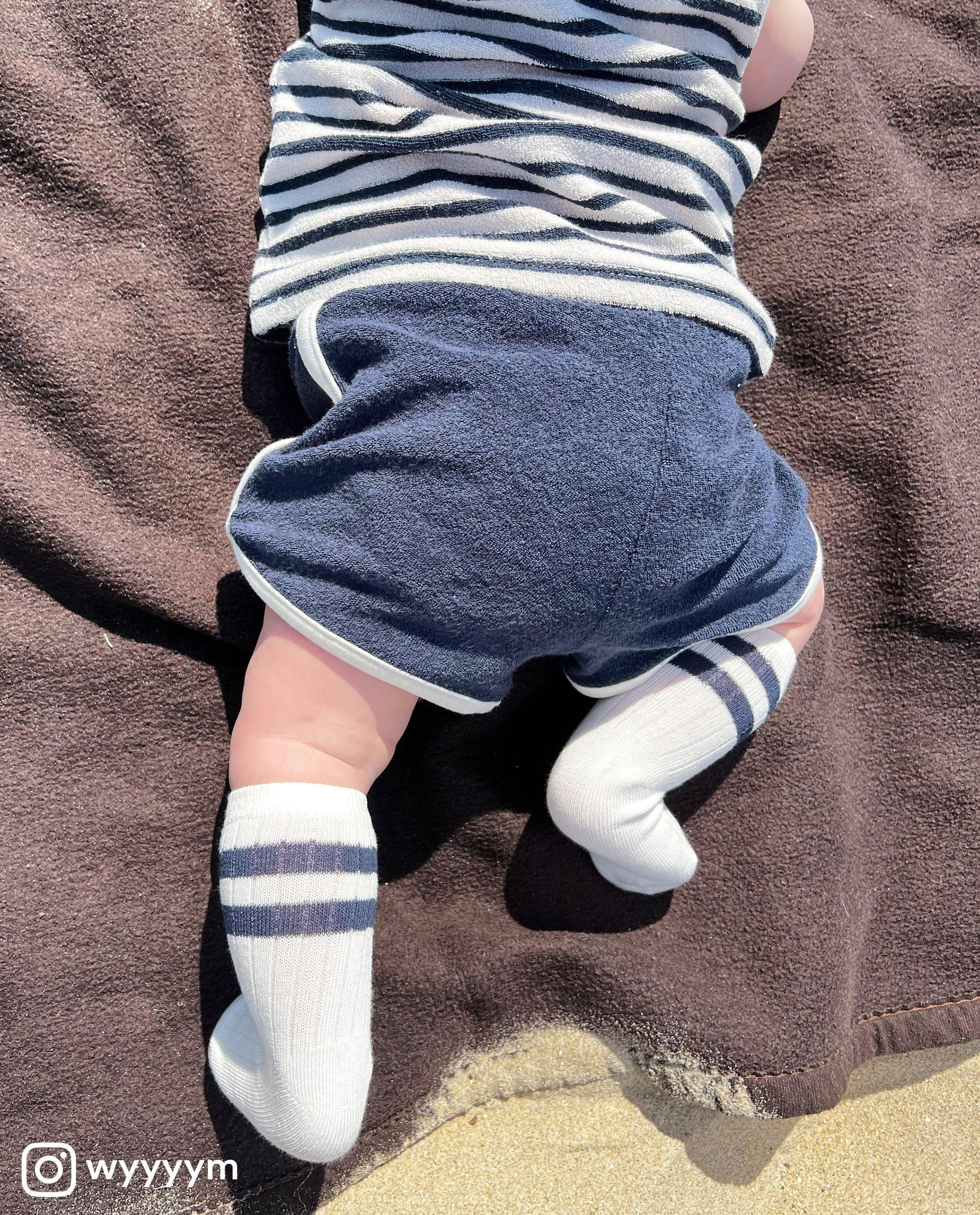 Blauwe short van spons - Cuddles and Smiles