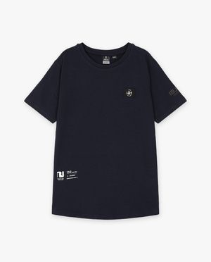 Donkerblauw T-shirt met patch - Indian Blue Jeans