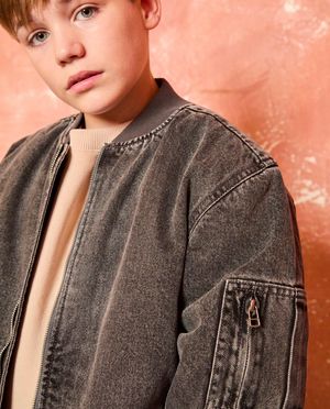 Poncho's en teddy's - Donkergrijze bomber van jeans, 6-14 jaar