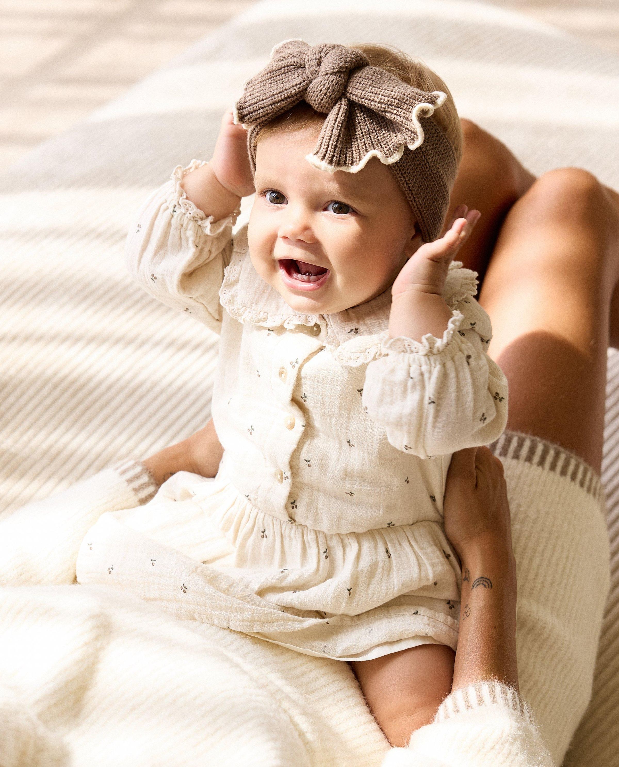 Robe en coton bio &agrave; imprim&eacute; &agrave; cerises, b&eacute;b&eacute;s - NICEfamily