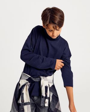 Pull noir &agrave; col roul&eacute; - Besties