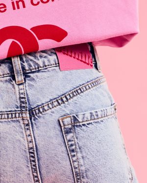 Jeans - Short en jeans avec des effilochures, wide fit, 6-14 ans