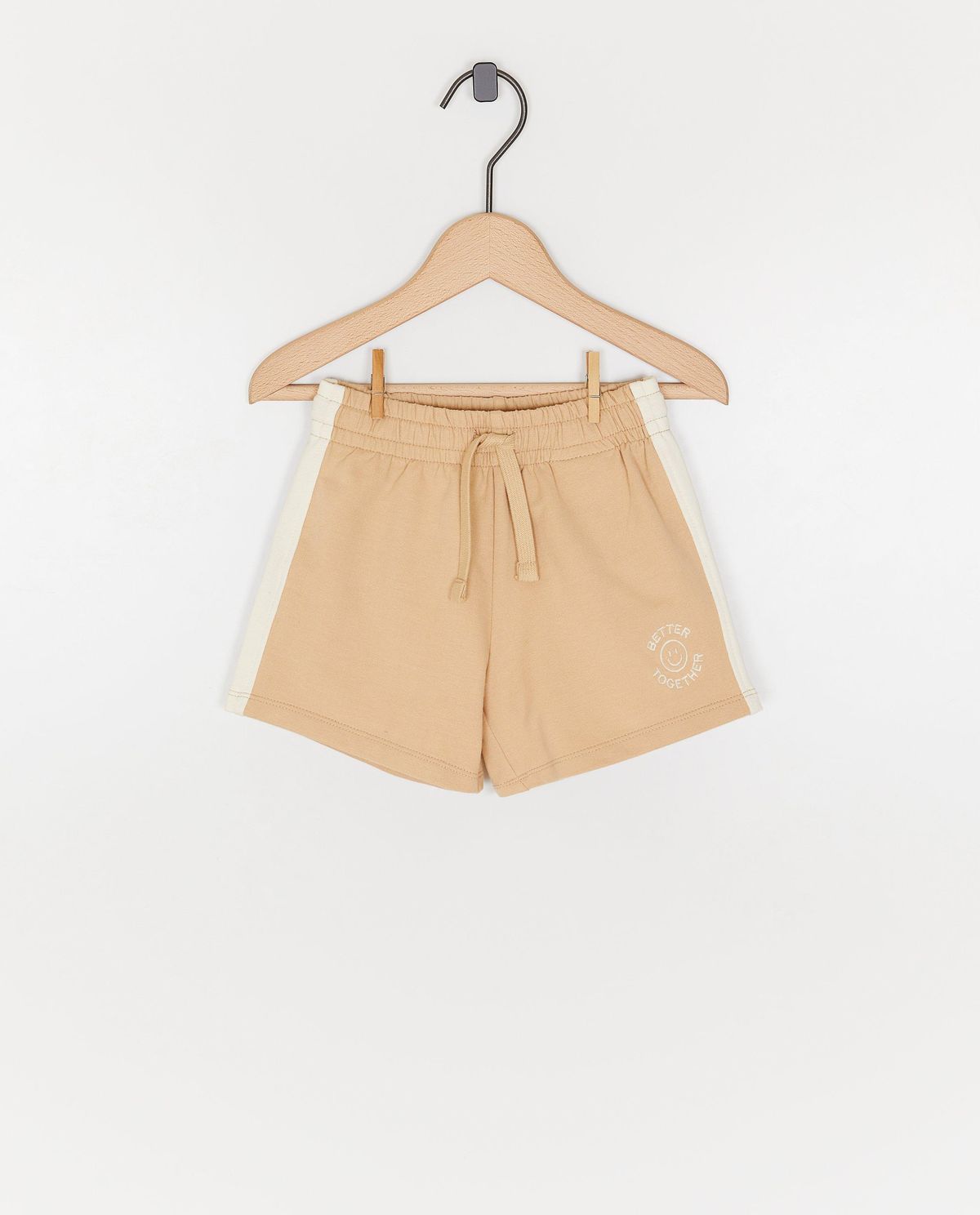Short met sierbiezen