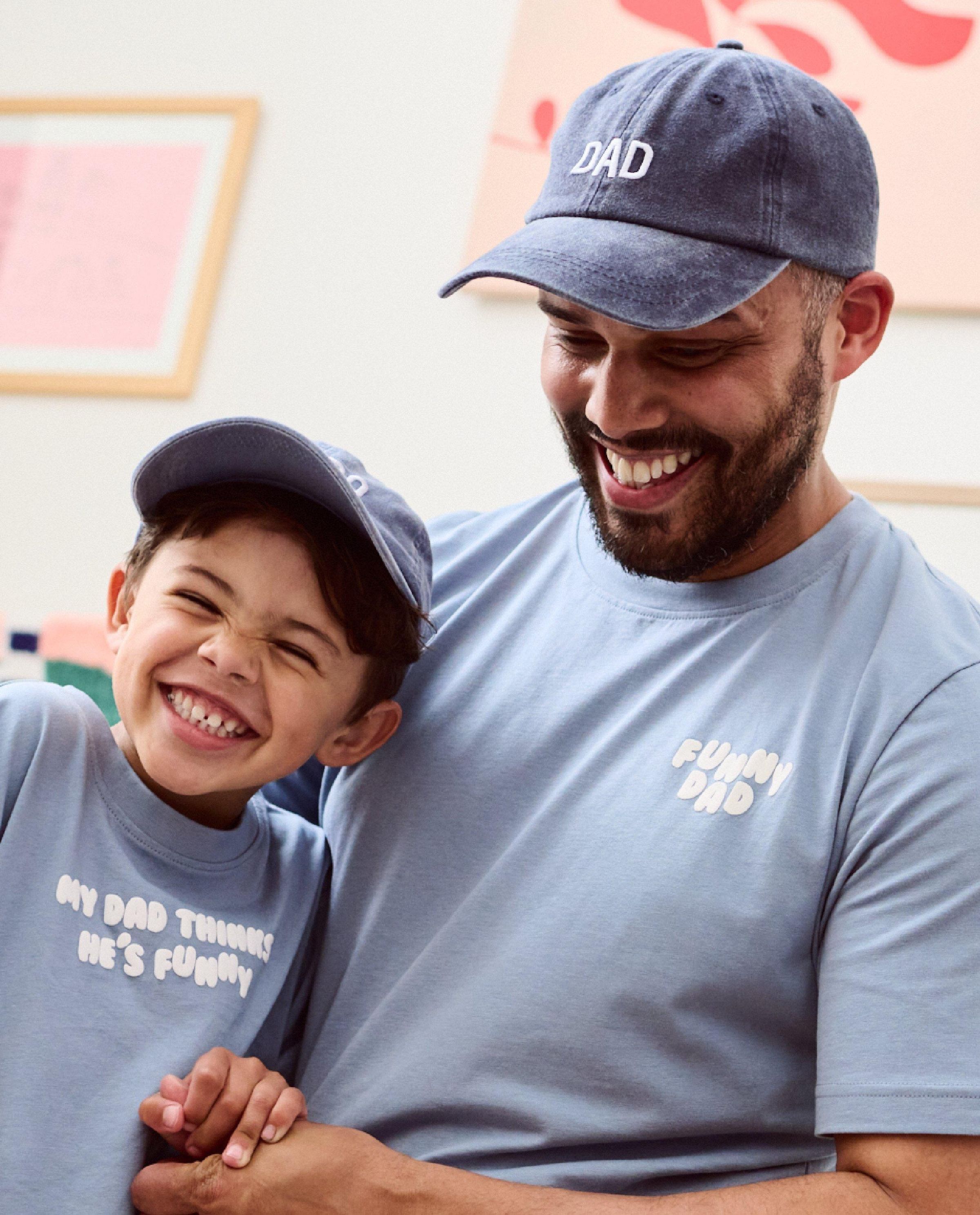 Pet met geborduurd opschrift Dad - Familystories