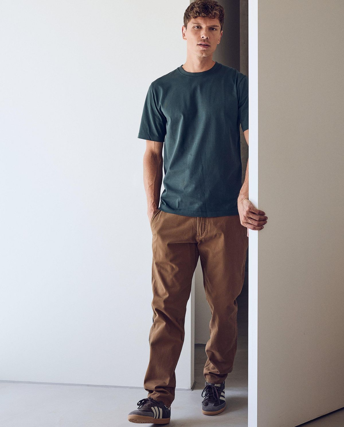 Donkerblauwe chino, slim fit
