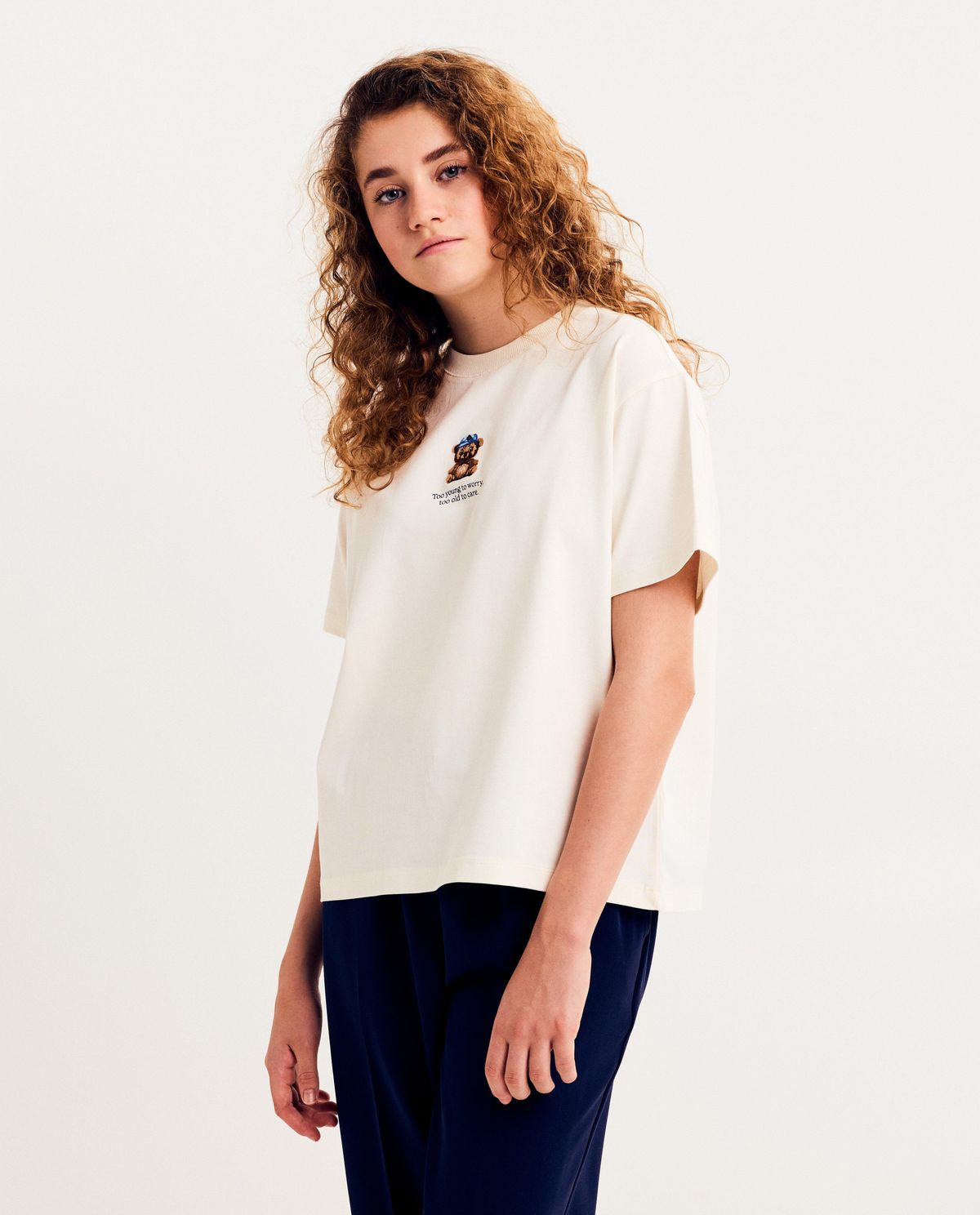 T-shirt met geborduurde teddybeer, oversized fit