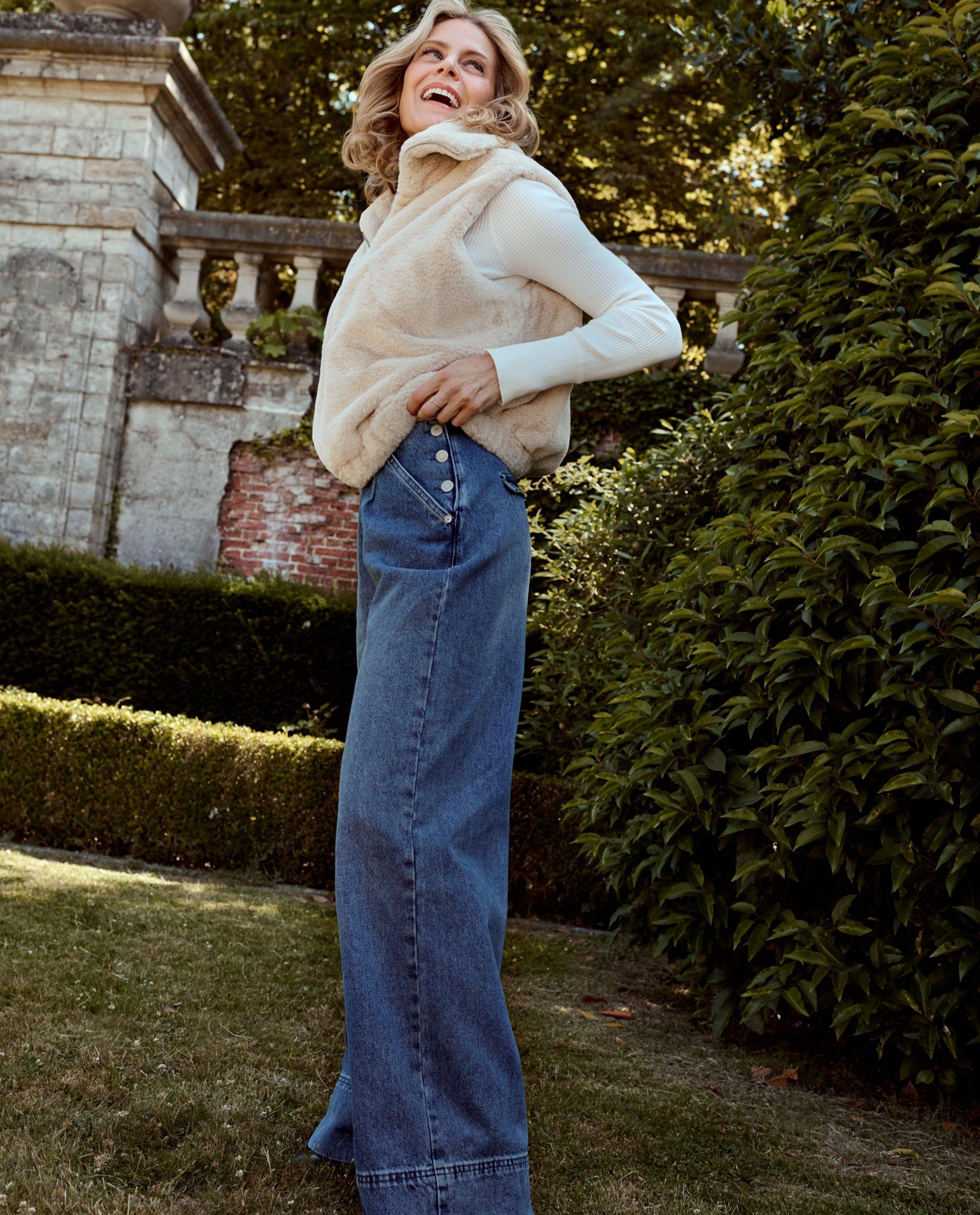 Blauwe jeans, wide leg fit - Dina Tersago