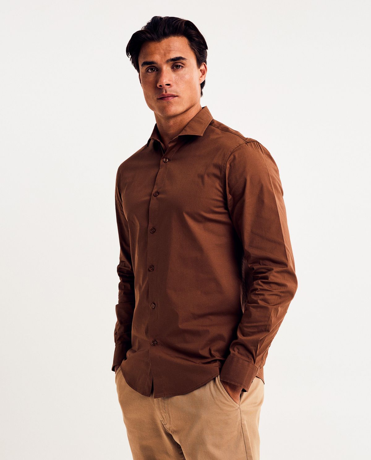 Bruin hemd, slim fit
