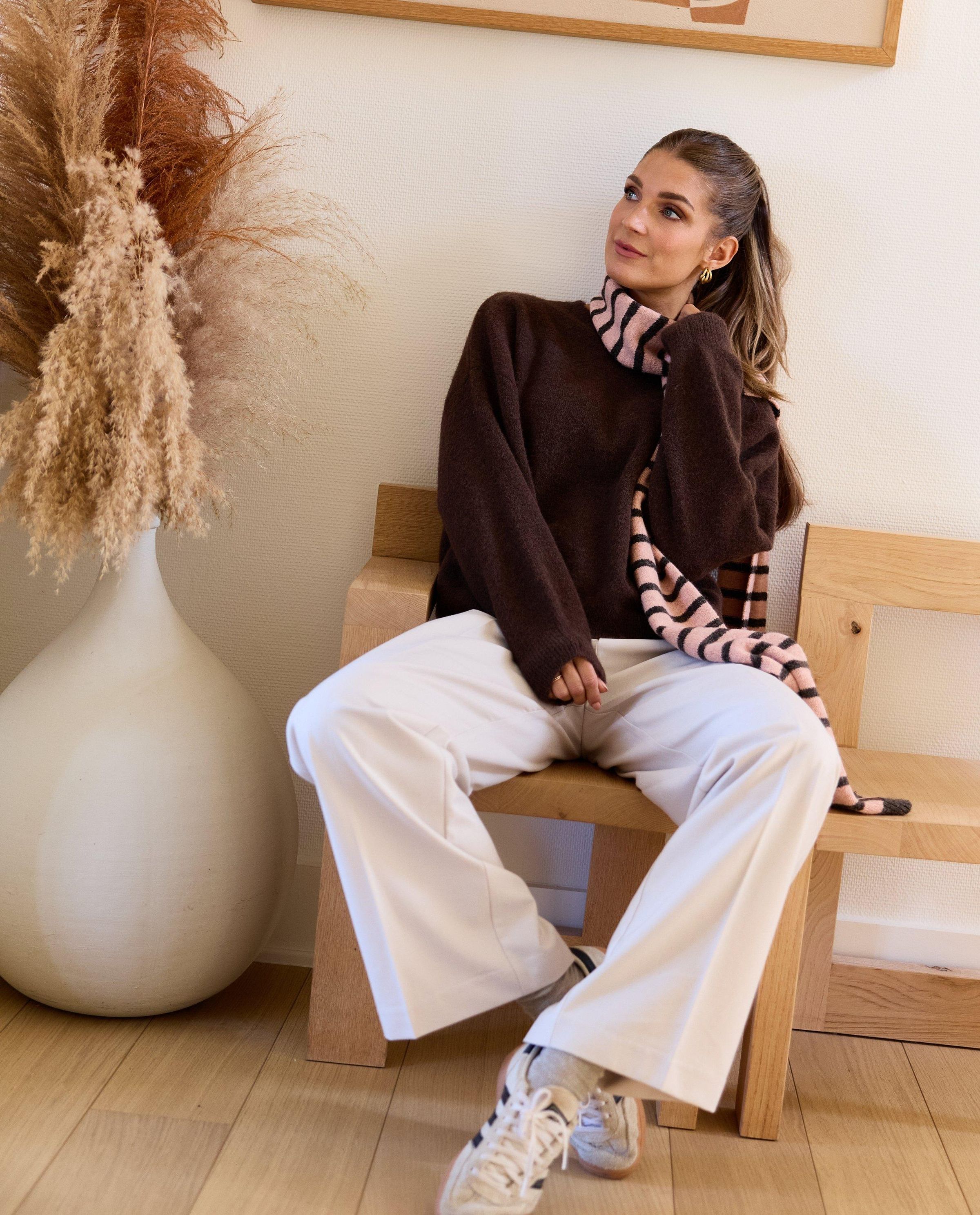 Beige broek, loose fit - NICEfamily
