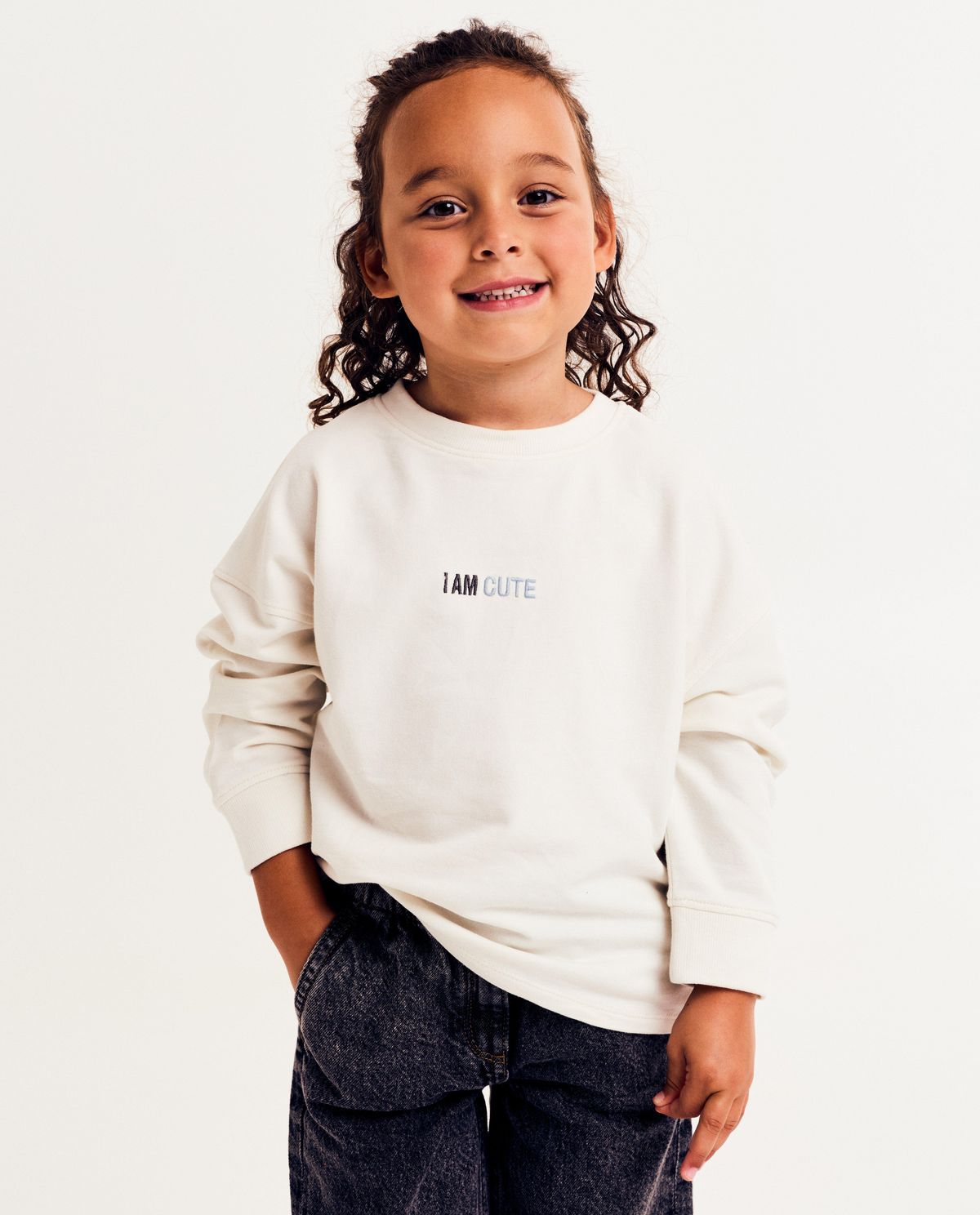 Biokatoenen sweater met geborduurd opschrift, oversized fit, 98-128