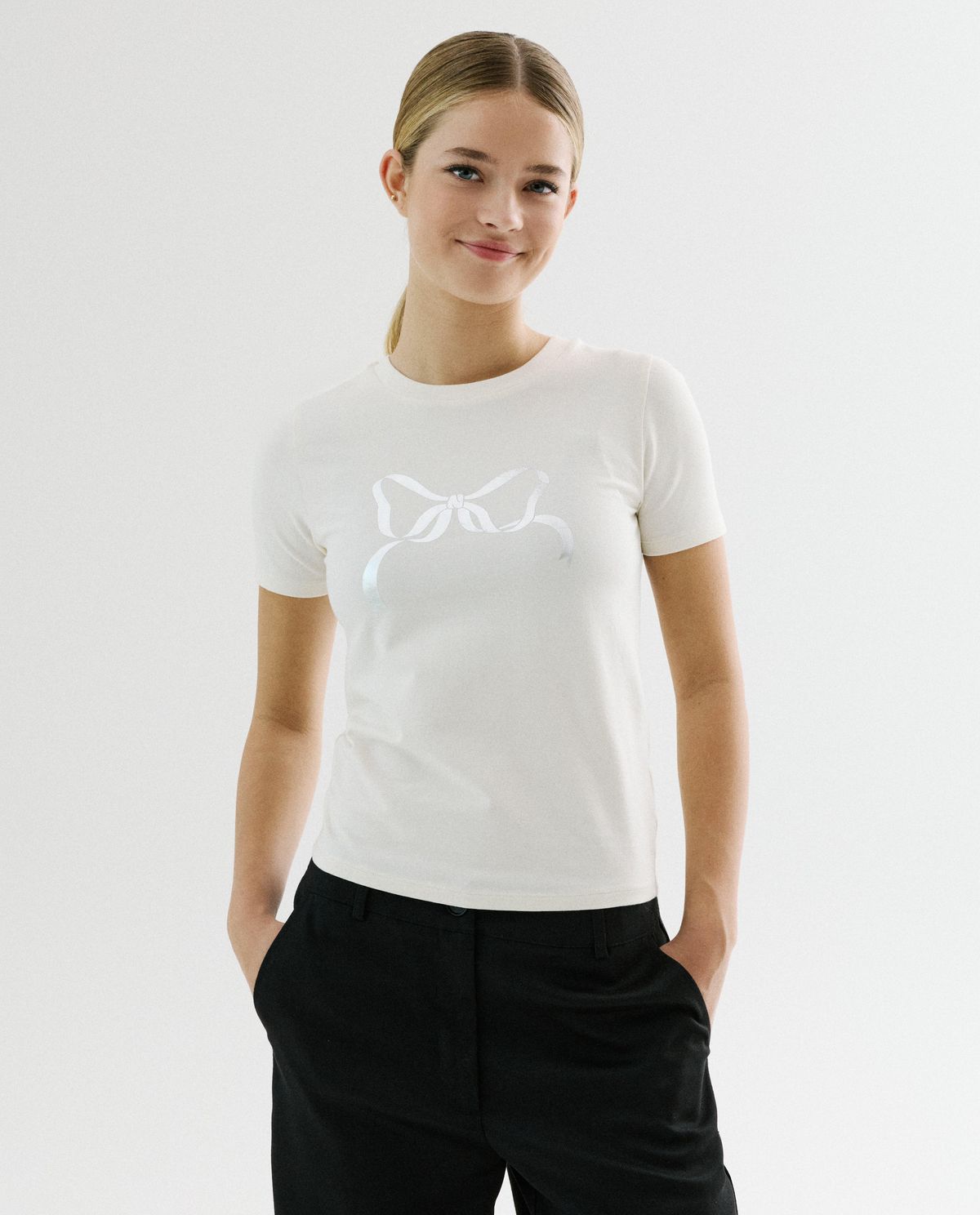 T-shirt met metallic print strik