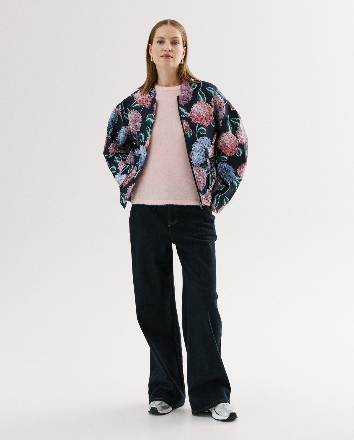 Donkerblauwe jeans, straight fit