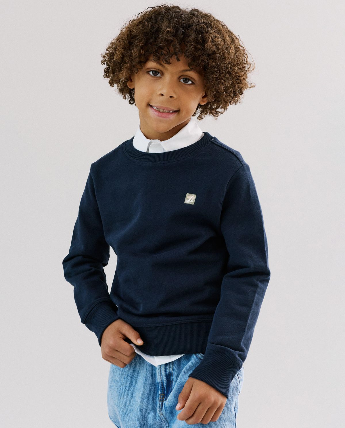 Donkerblauwe sweater met borduursel, loose fit, Special occasions, 116-164