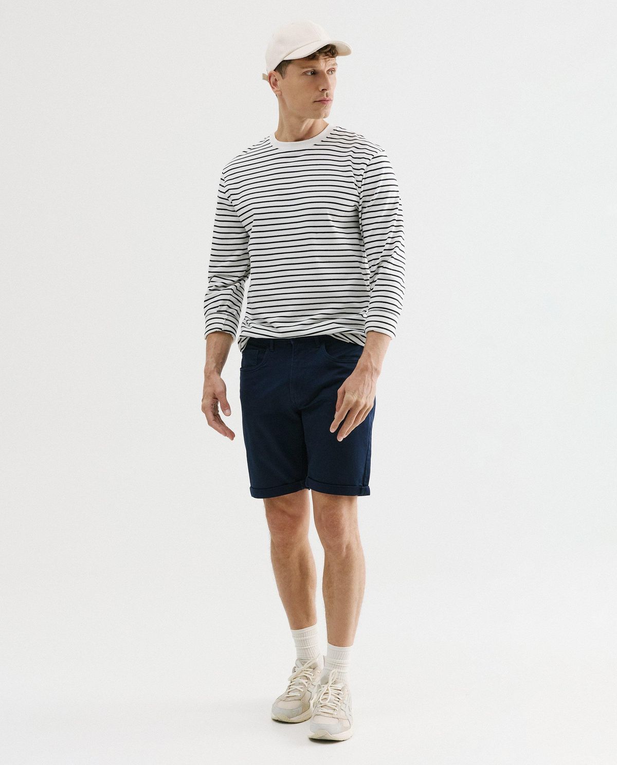 Donkerblauwe short
