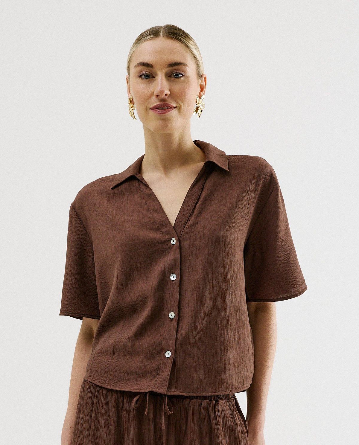 Blouse met smokwerk