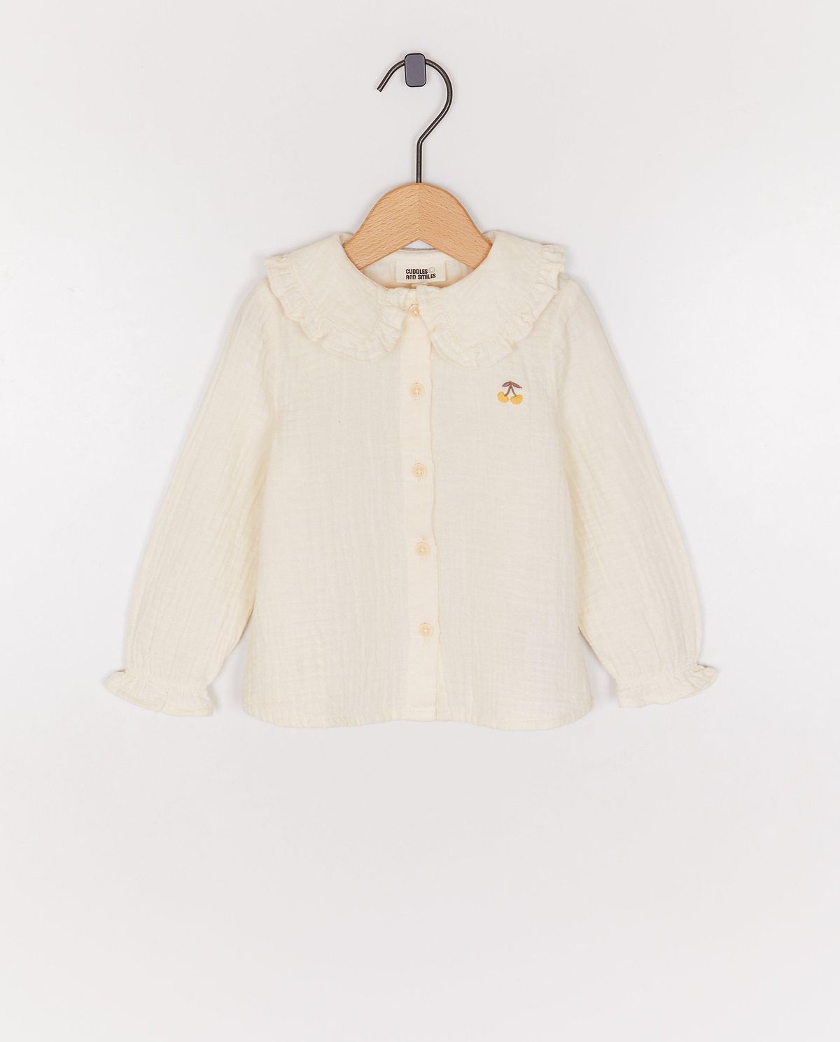 Tetra blouse met kleine geborduurde kersen