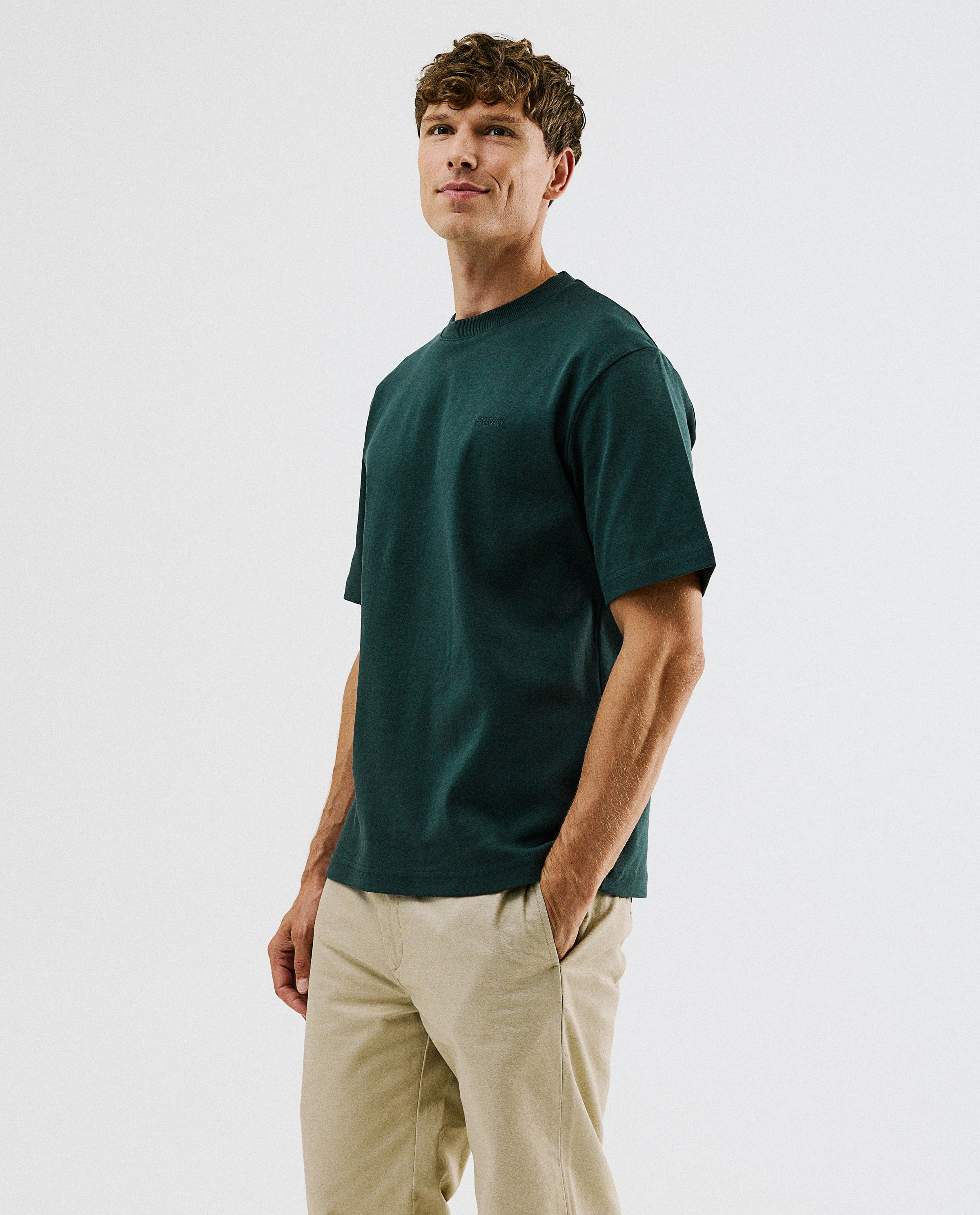 T-shirt avec inscription brod&eacute;e, loose fit - Friday