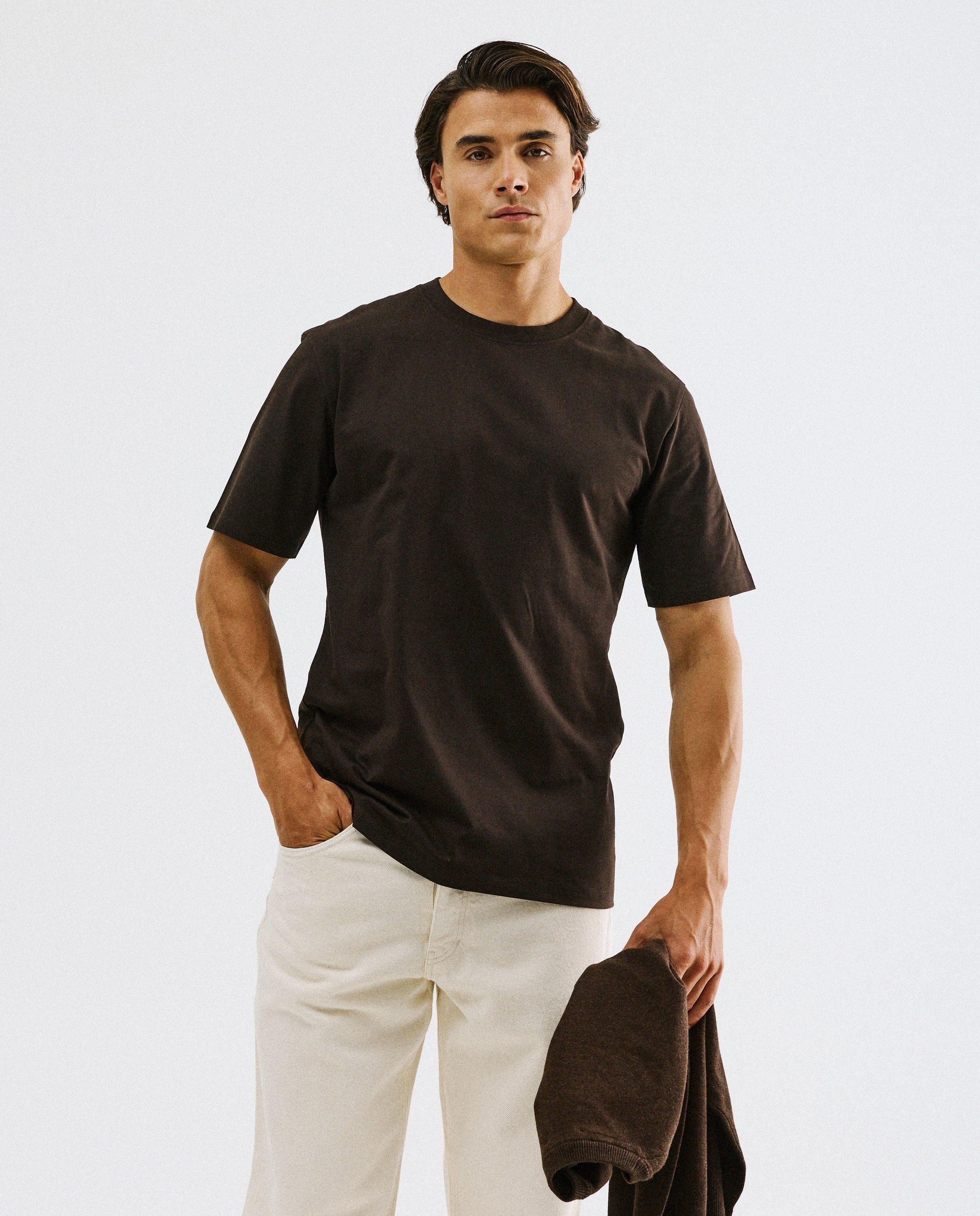 T-shirt brun fonc&eacute;, relaxed fit - Quarterback