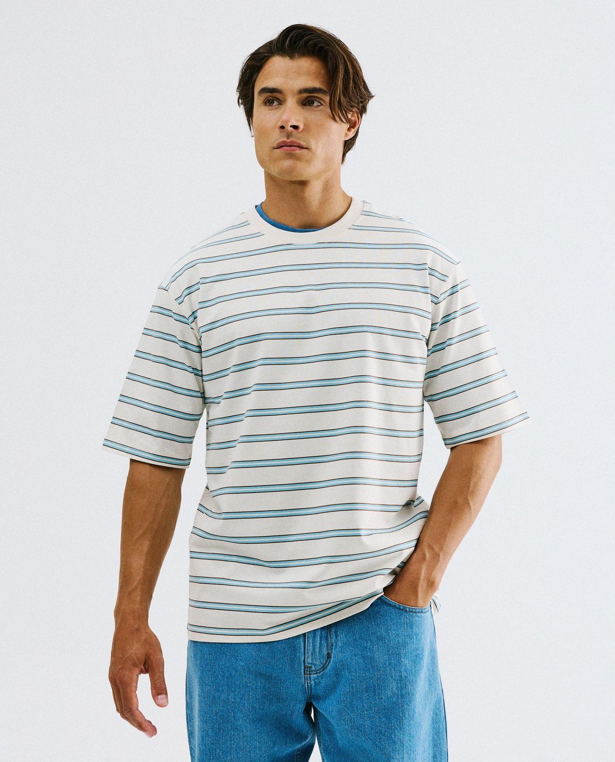 T-shirt met fijne strepen, relaxed fit