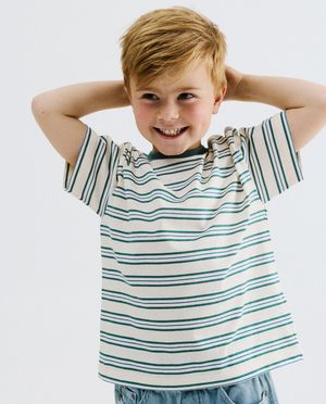 T-shirt &agrave; fines rayures, loose fit