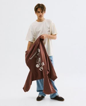 T-shirts - T-shirt avec imprim&eacute; au dos, loose fit