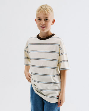 T-shirt &agrave; fines rayures, loose fit