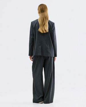 Pantalons - Pantalon &agrave; fines rayures, wide leg fit