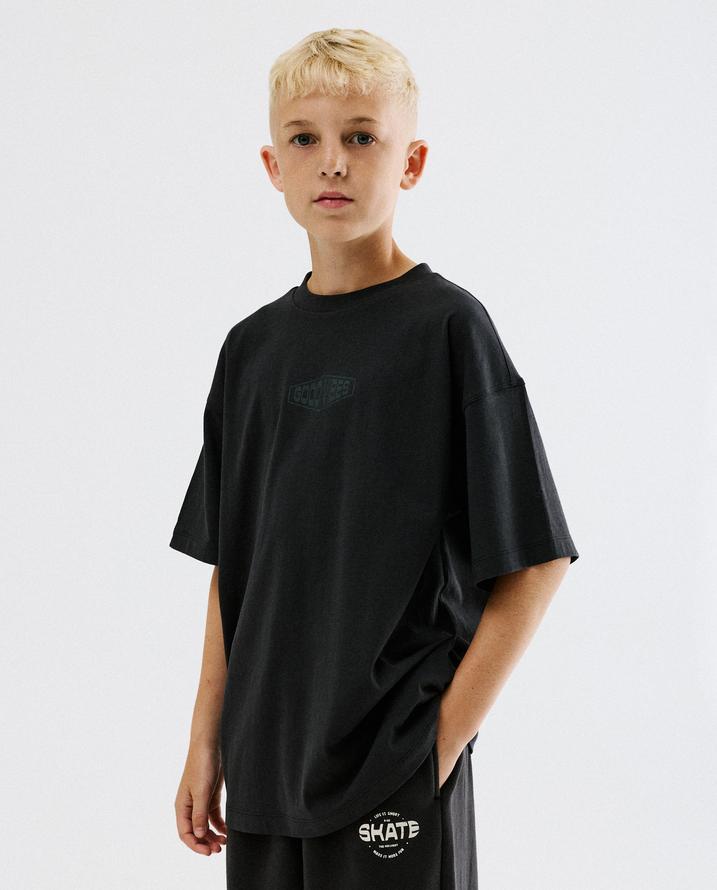 T-shirt avec inscription, regular fit - Besties