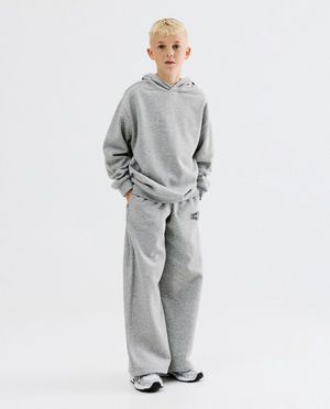 Pantalon de jogging avec inscription, extra loose fit - Besties
