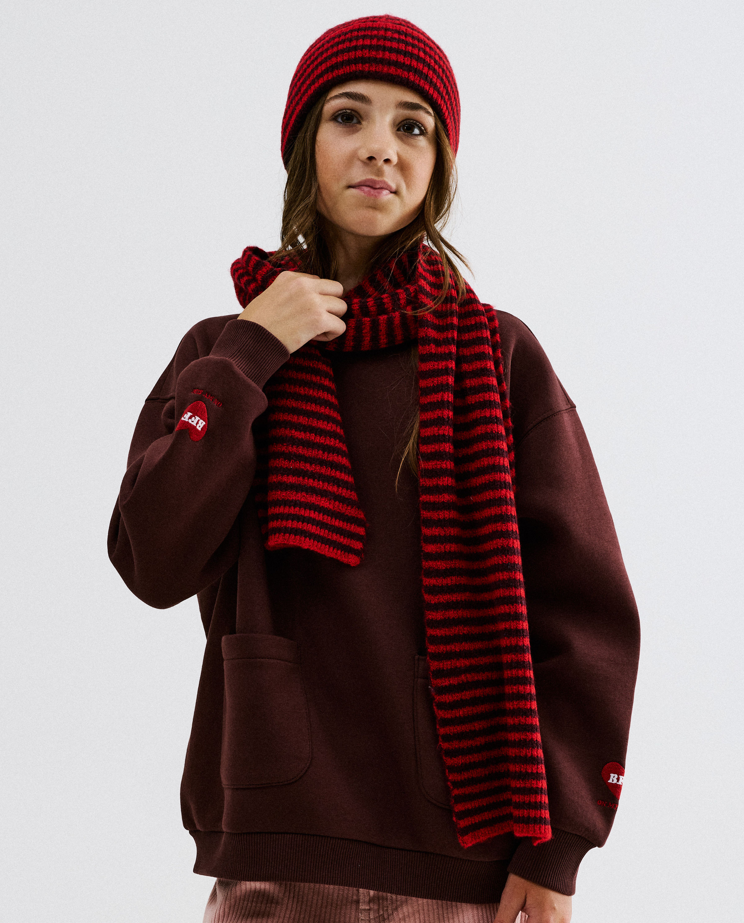 Sweater brun fonc&eacute; - Fish & Chips