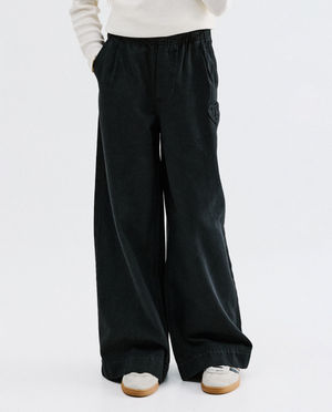 Jeans - Jean noir avec c&oelig;urs, wide fit