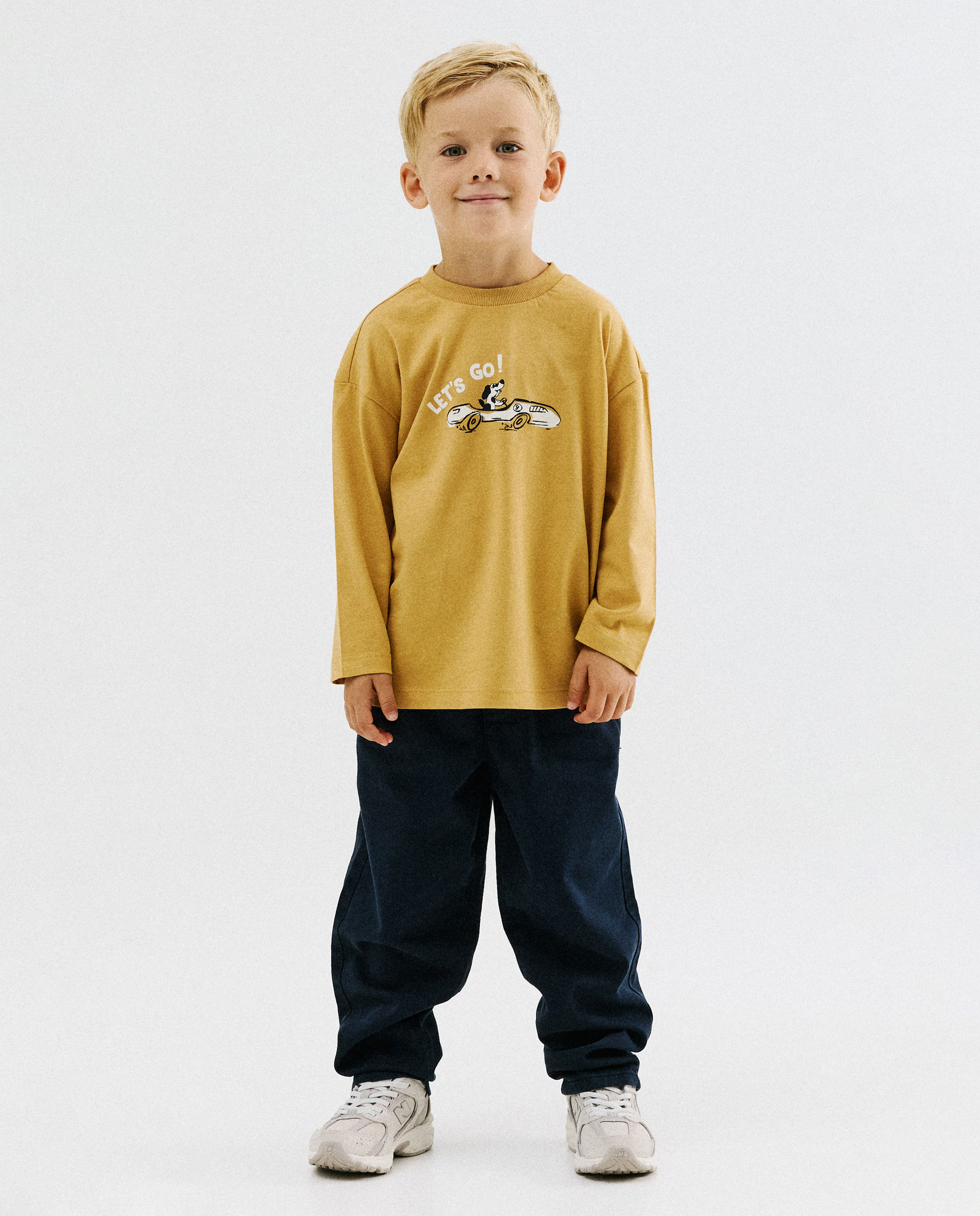 Pantalon bleu fonc&eacute;, baggy fit - Besties