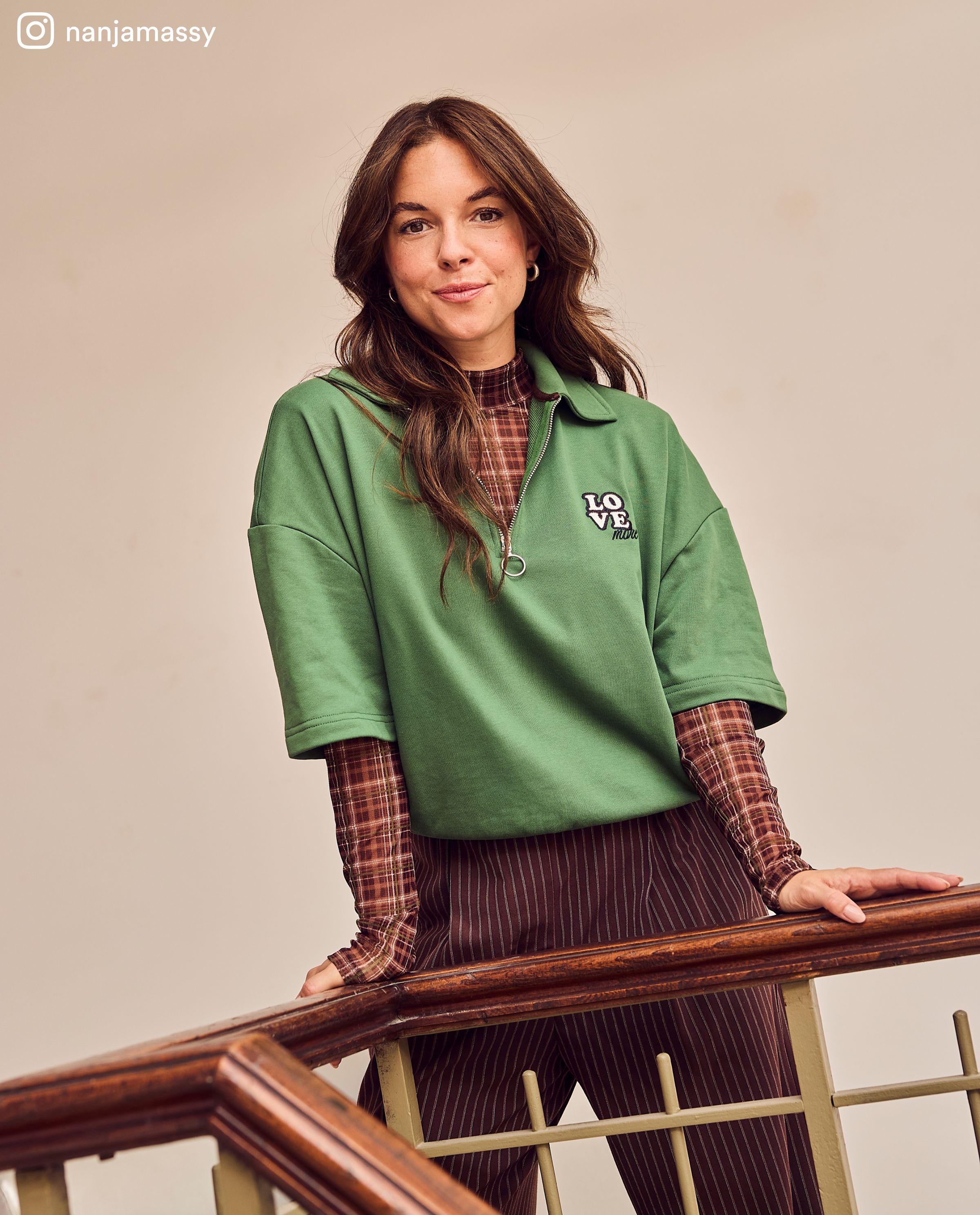Sweater avec inscription brod&eacute;e - Sora
