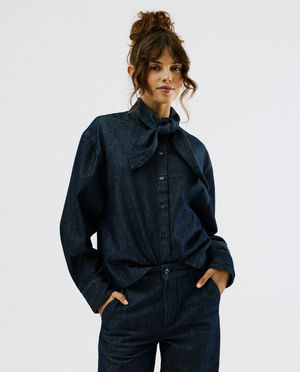 Donkerblauw jeanshemd
