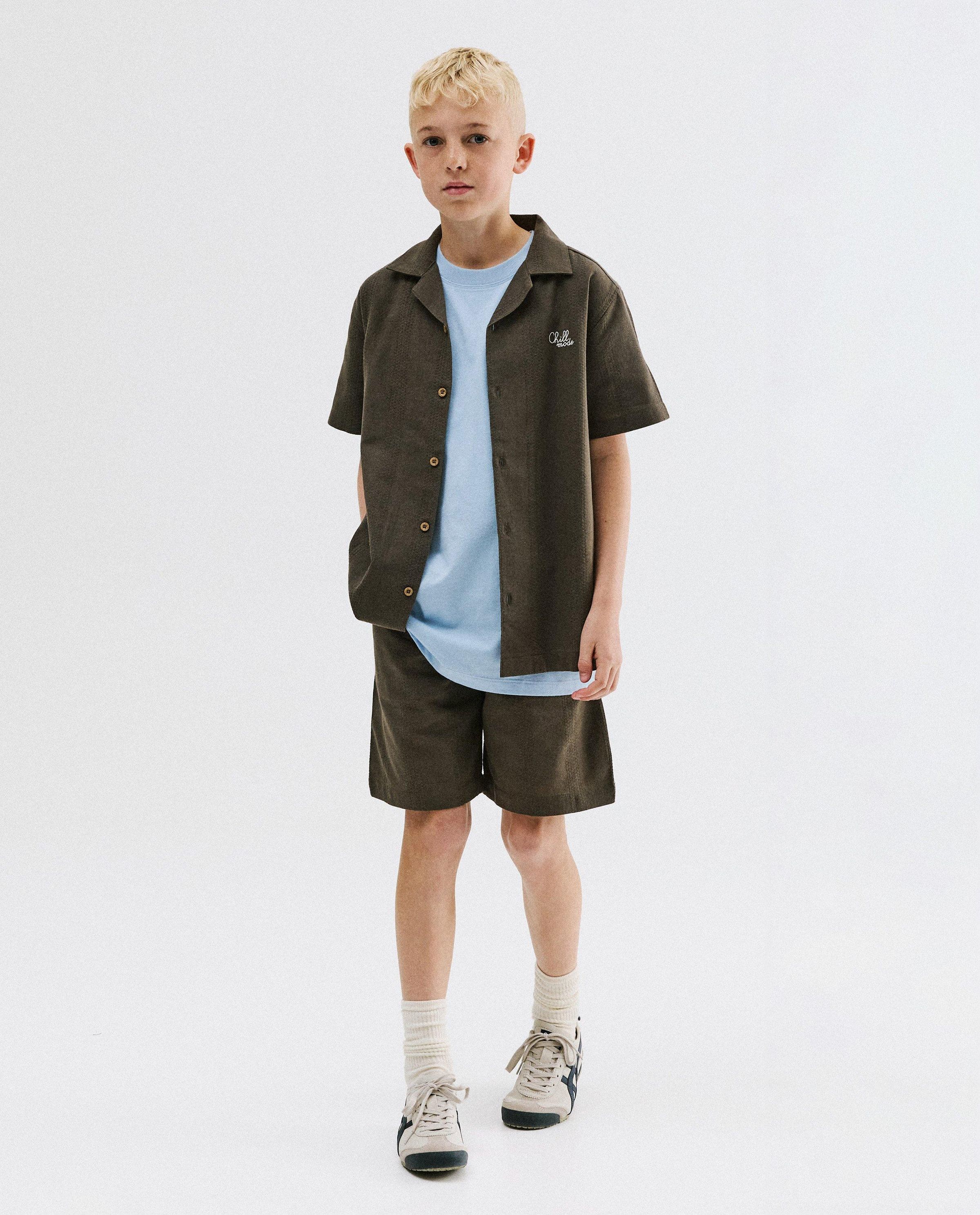 Short brun fonc&eacute; - Fish & Chips