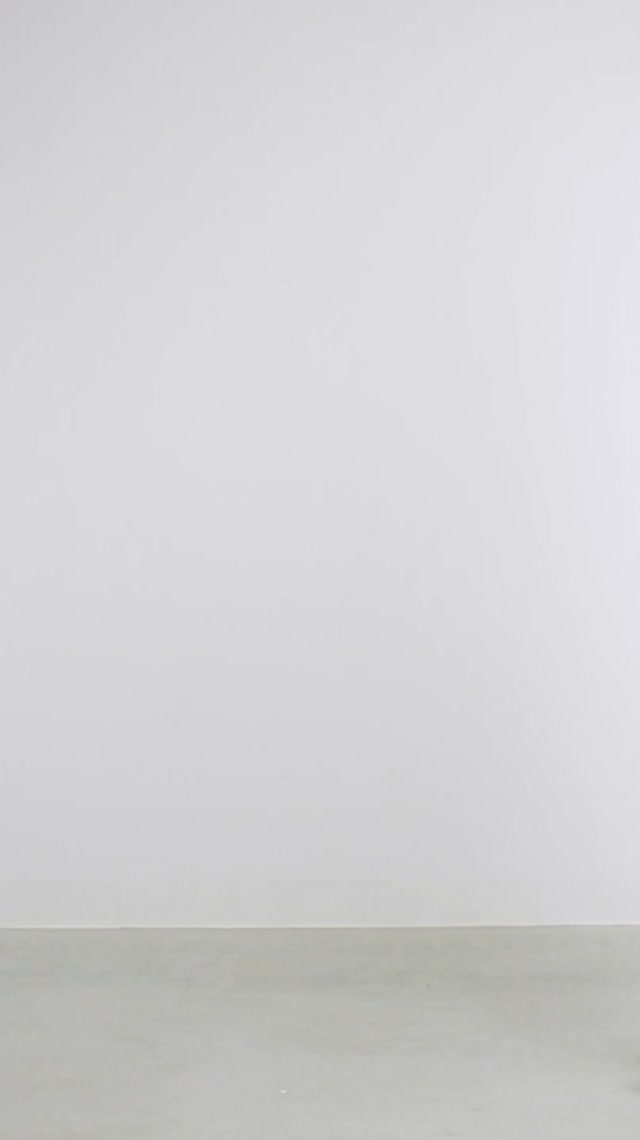 Donkerblauwe jeans, straight fit - Video - blauw - thumbnail nummer 2